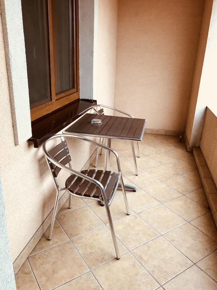 Rusovsky Penzion Bratislava Exterior foto